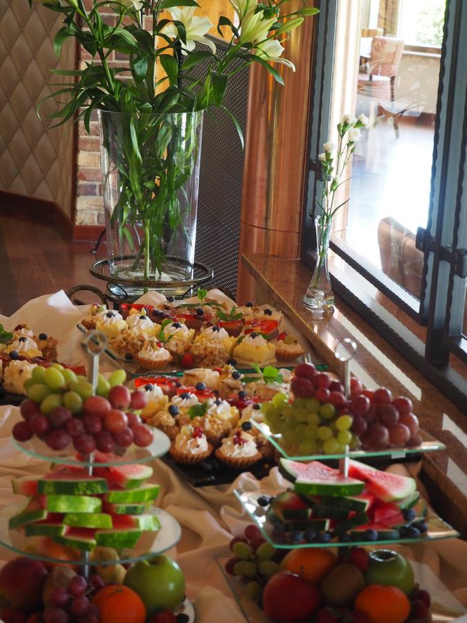 Hotel Spichlerz Lubawa Kültér fotó
